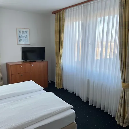 Haus Koebesine Guest house 2*