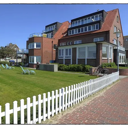 Haus Koebesine Guest house 2*