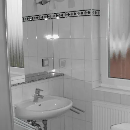 Haus Koebesine 4* ג'וסט